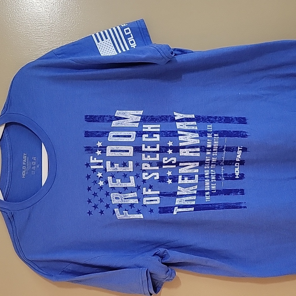 Freedom of Speech, Hold Fast Men's  T-Shirt Size XL